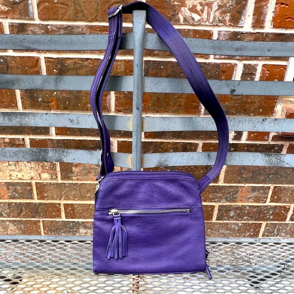 Gun Tote’n Mama Bags Gun Toten Mamas Purple Concealed Carry Crossbody Bag 9 X 8 Poshmark